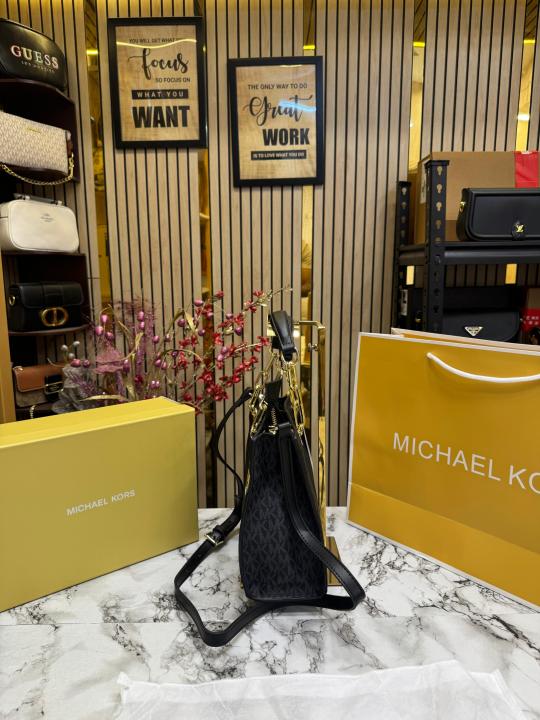 Michael Kors Cynthia Signature Logo Satchel Bag With Box And Dust Bag Including Carry Bag (Black)