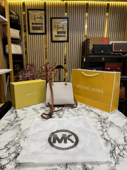 Michael Kors Cynthia Signature Logo Satchel Bag With Box And Dust Bag Including Carry Bag (Beige)