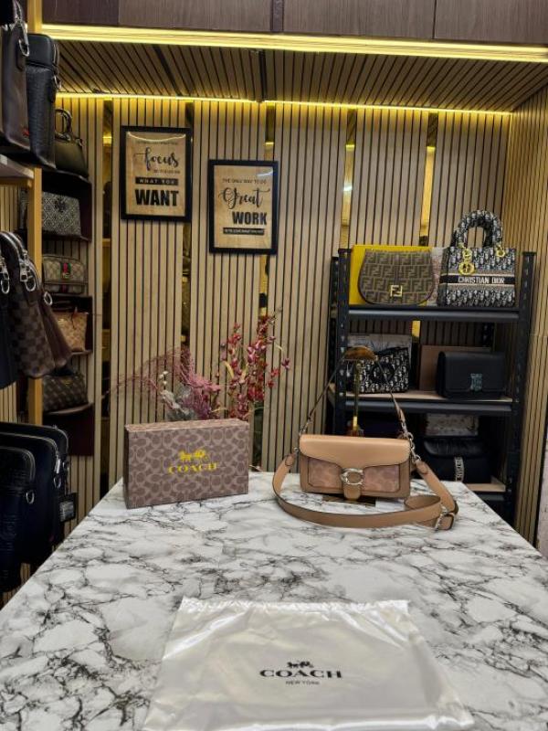 Coach Tabby Leather Shoulder Bag With Box And Dust Bag (Cream)