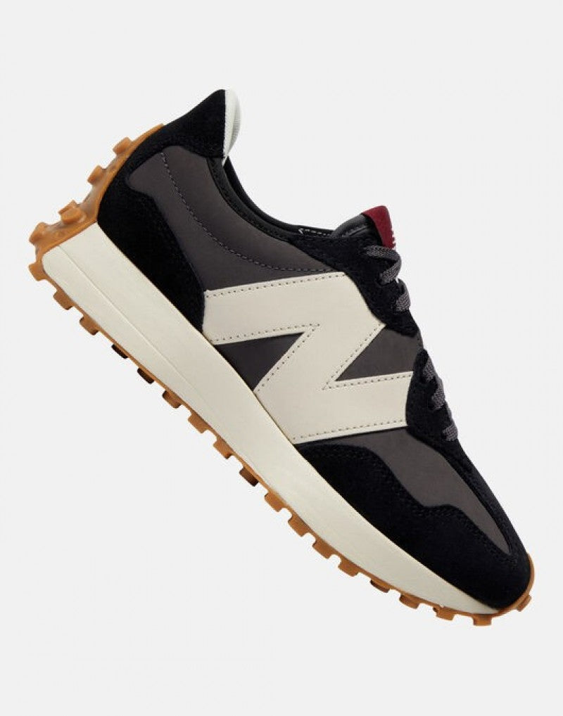 New Balance 327 Black White 121