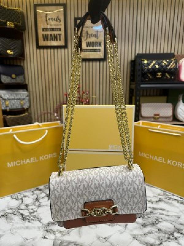 MICHAEL KOR S HEATHER MK LOGO WITH OG BOX AND DUST BAG WITH CARRY BAG PREMIUM QUALITY (BEIGE) 60027