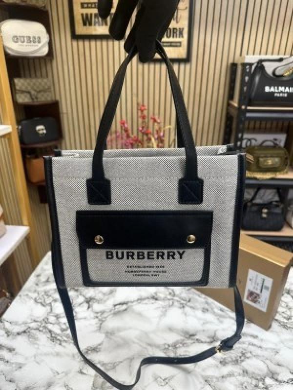 BURBERR Y CANVAS HORSEFERRY SHOULDER BAG WITH OG BOX AND DUST BAG (BLACK)