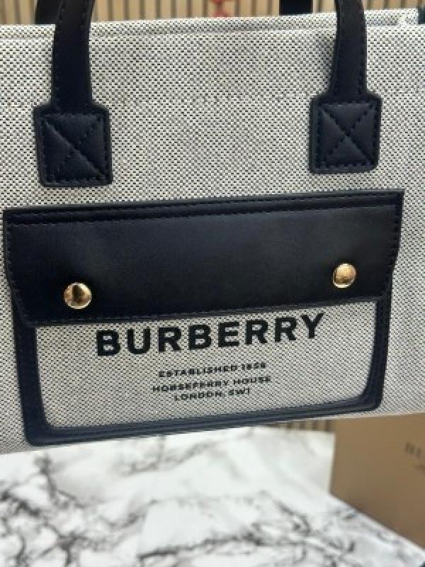 BURBERR Y CANVAS HORSEFERRY SHOULDER BAG WITH OG BOX AND DUST BAG (BLACK)