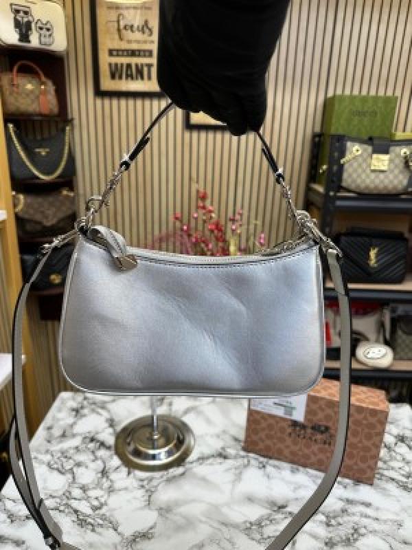 Coach Teri Shoulder Bag With Box And Dust Bag (Silver)