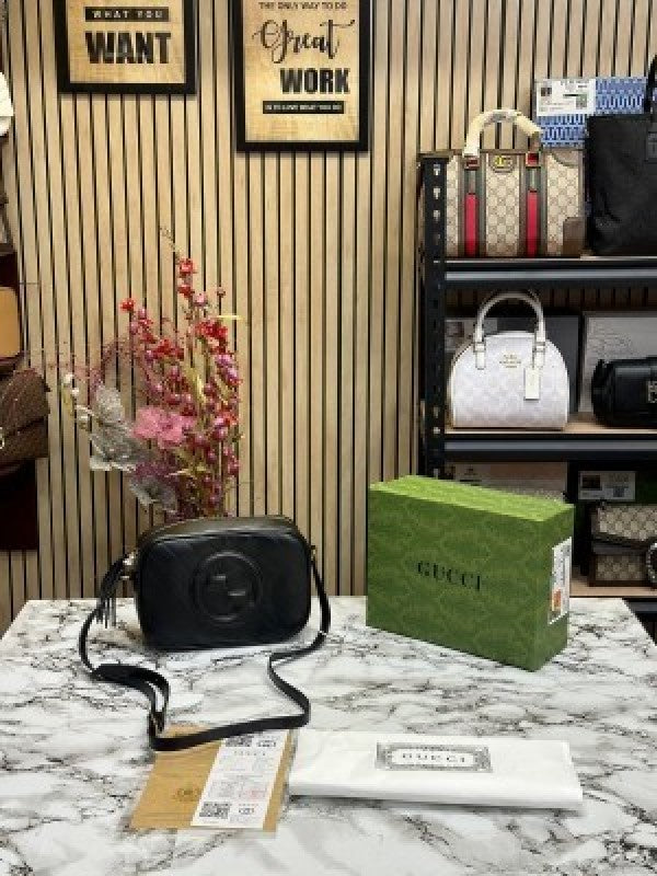 GUCC I SOHO LEATHER HANDBAG WITH OG BOX AND DUST BAG (BLACK) (S5)