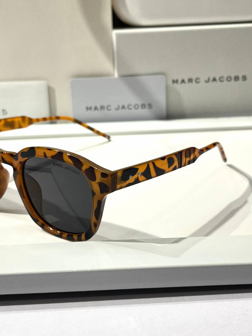 Marc jacobs 3317