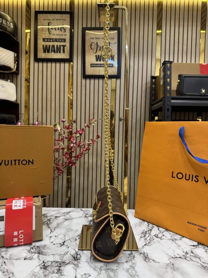 Louis Vuitton Pochette Camille With Double Og Box And Dust Bag Including CarryBag (Brown)