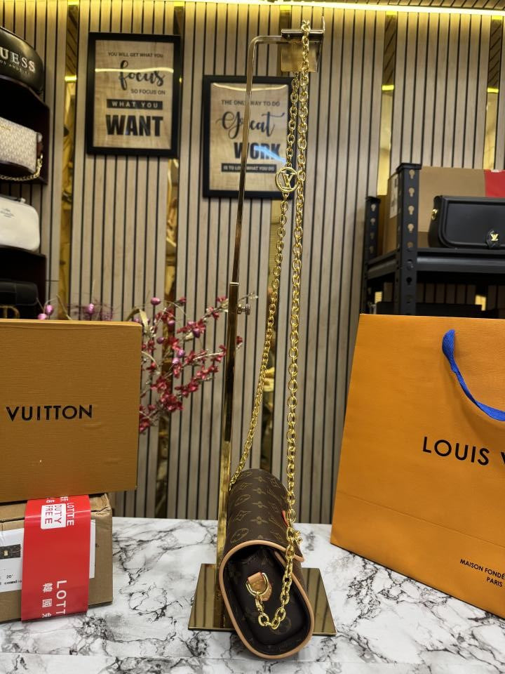 Louis Vuitton Pochette Camille With Double Og Box And Dust Bag Including CarryBag (Brown)