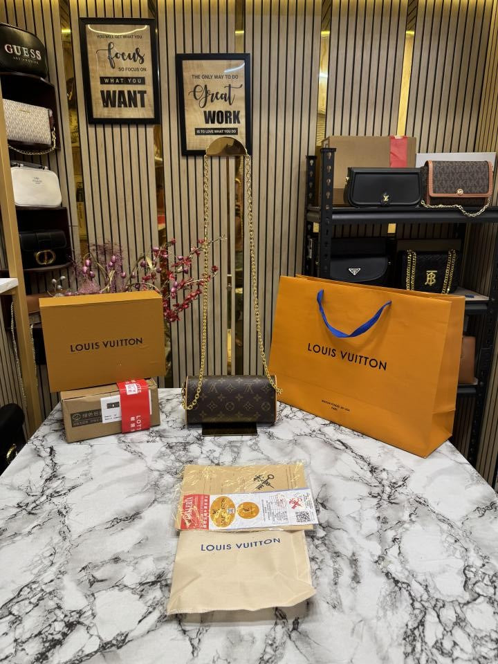 Louis Vuitton Pochette Camille With Double Og Box And Dust Bag Including CarryBag (Brown)