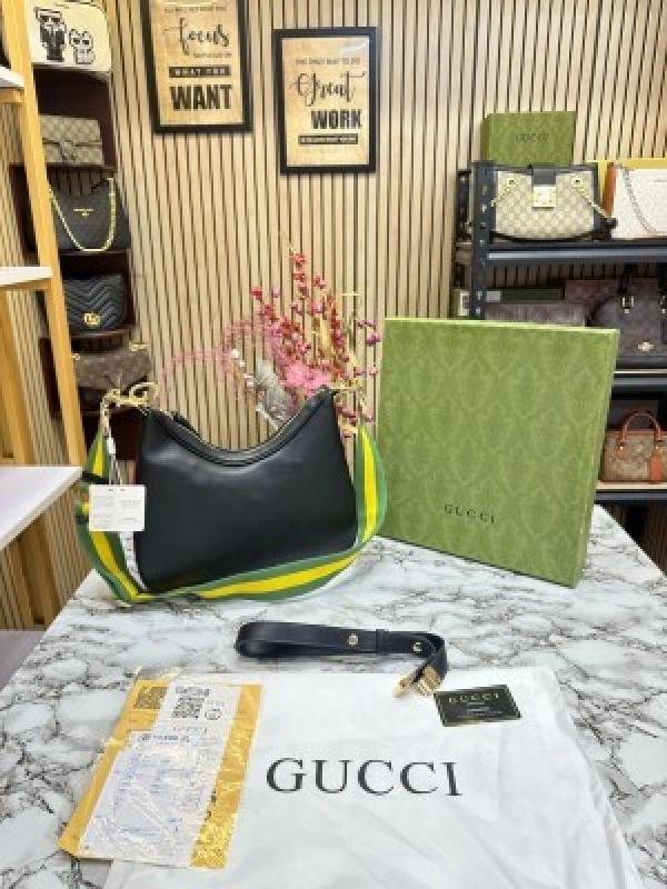 GUCC I ATTACHE LEATHER LARGE SHOULDER BAG WITH BOX AND DUST BAG (BLACK) (S18)