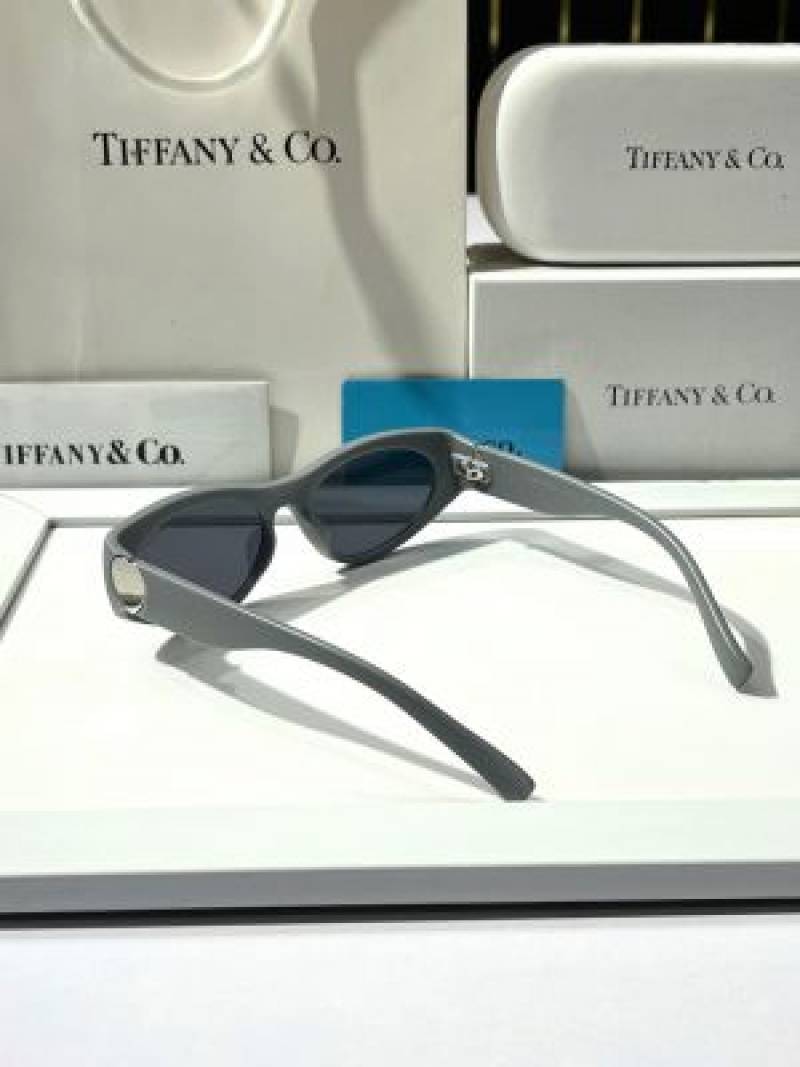 Tiffany 510 for her