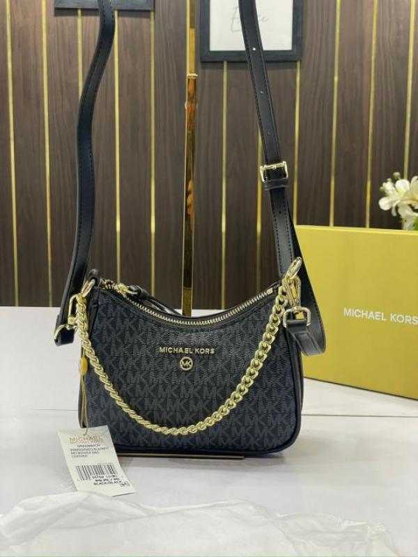 Michael Kors MK Jet Set Charm Small Logo Pochette With OG Box (5575 Black)