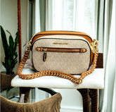 Michaelkors jet pochette with box(100868 biege brown)