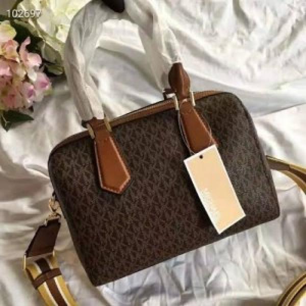 Michael Kors MK Boston Handbag Sling bag 1872)