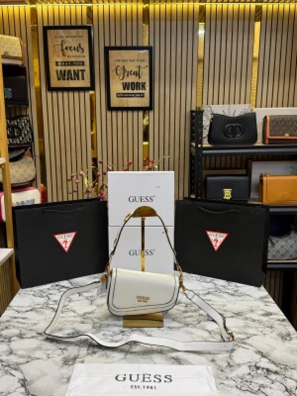 Guess G dream Flap Shoulder Crossbody Bag With Box And Dust Bag Including CarryBag (White)