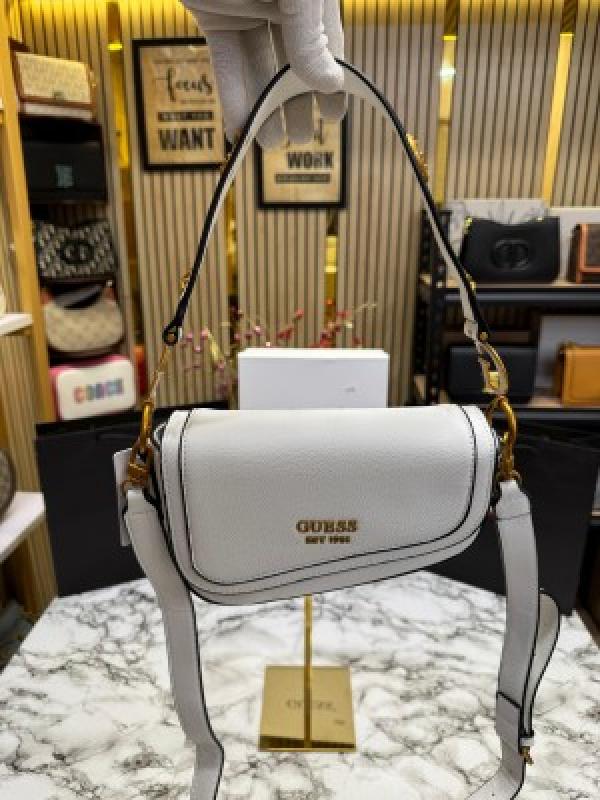 Guess G dream Flap Shoulder Crossbody Bag With Box And Dust Bag Including CarryBag (White)