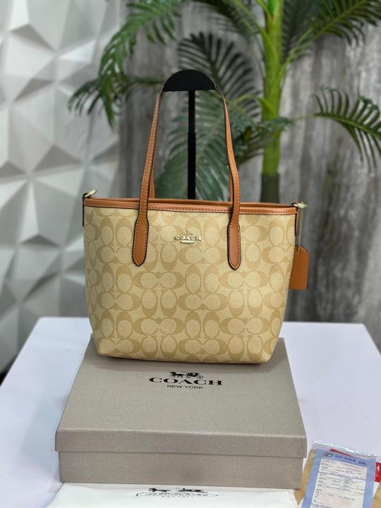 COAC H MINI TOTE WITH OG BOX AND BILLS 1017