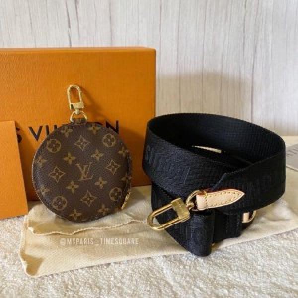 Louis Vuitto n multi pochette black belt with box