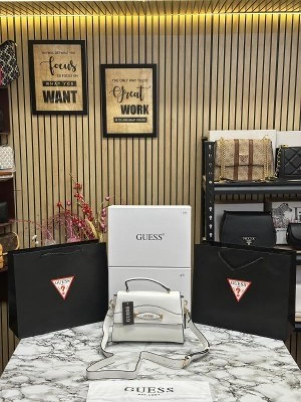 GUESS EMERA LOGO FLAP BAG WITH BOX AND DUST BAG (WHITE) 1004