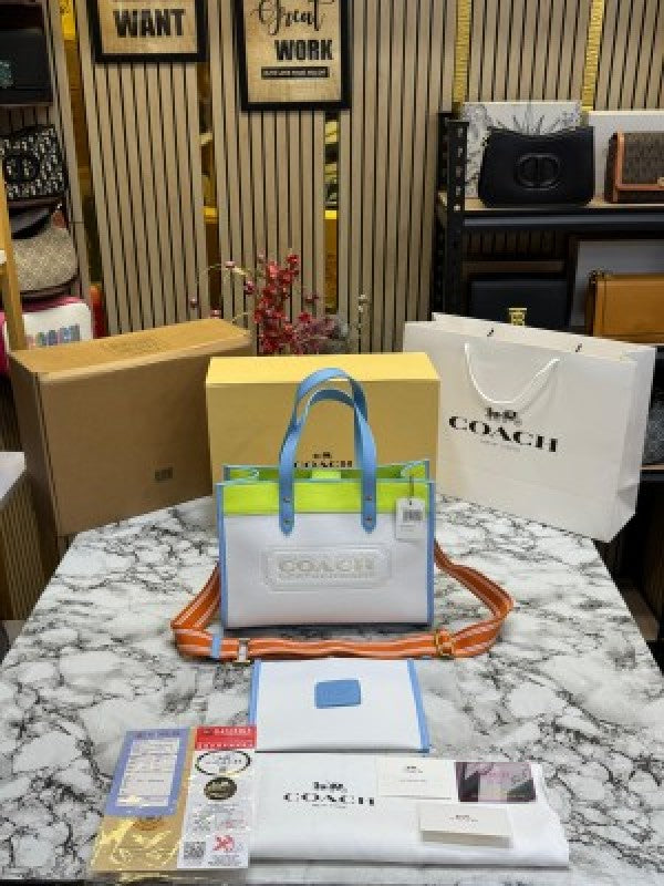 Coach Field Tote Bag Two Tone In Colorblock Signature With Double Og Box And DustBag Including CarryBag (Yellow)