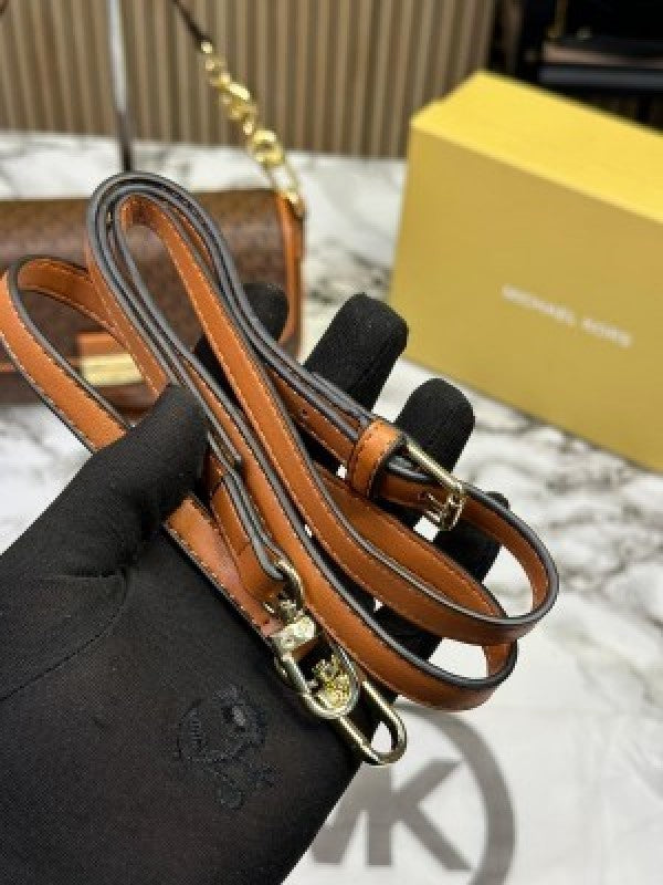 Michael kors bradshaw handbag with og box (coffee Brown) 21010