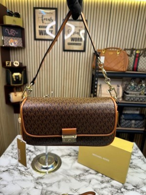 Michael kors bradshaw handbag with og box (coffee Brown) 21010