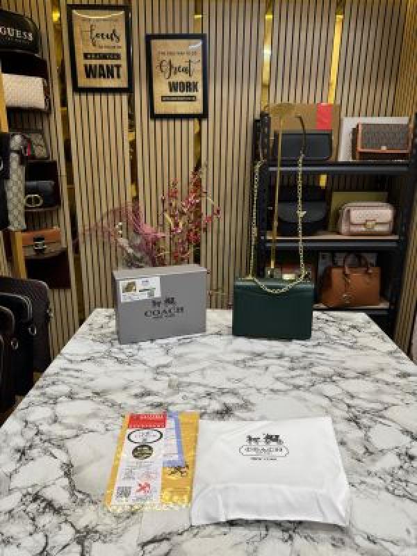 COAC H KLARE HANDBAG WITH OG BOX AND DUST BAG PREMIUM QUALITY (BLACK)