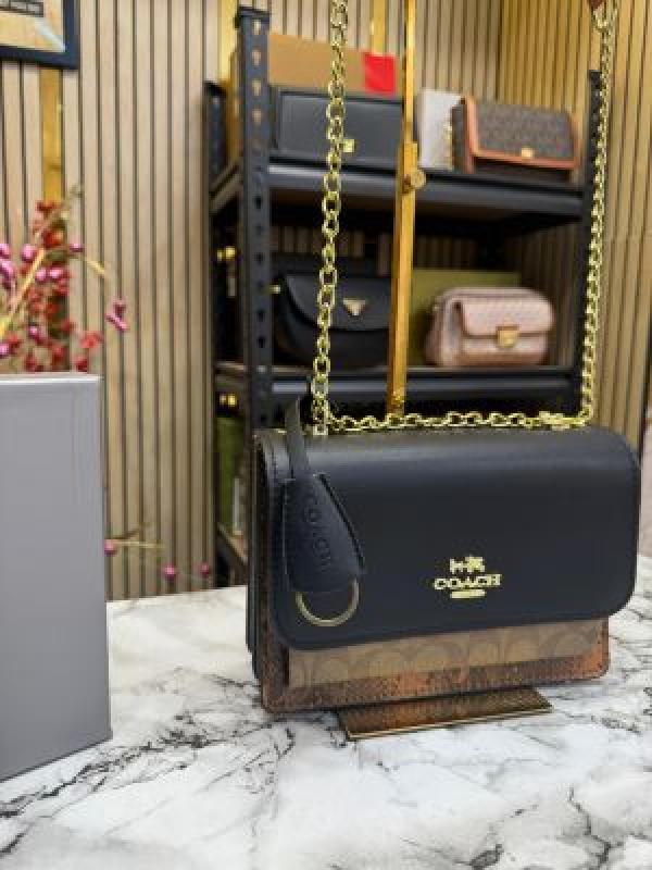 COAC H KLARE HANDBAG WITH OG BOX AND DUST BAG PREMIUM QUALITY (BLACK)
