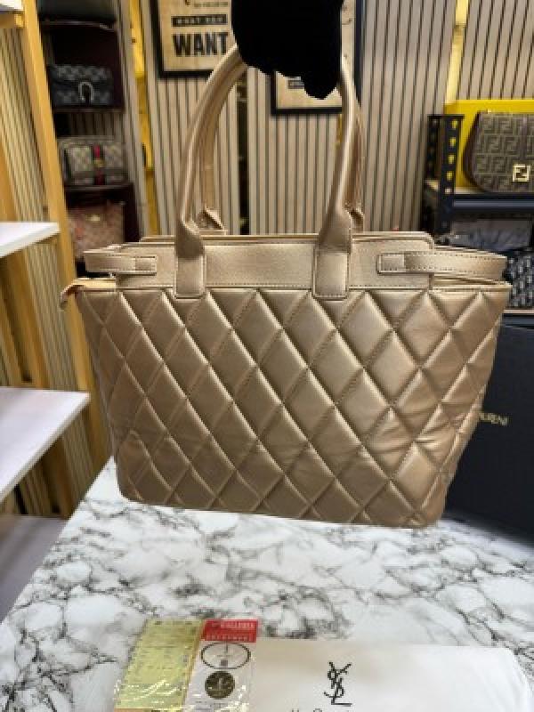 YSL Yves Saint Laurent Maxi Tote Bag With Box And Dust Bag (Gold)