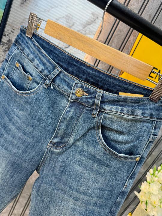 LOUIS VUITTON IMPORTED ARTICLE DENIM JEANS