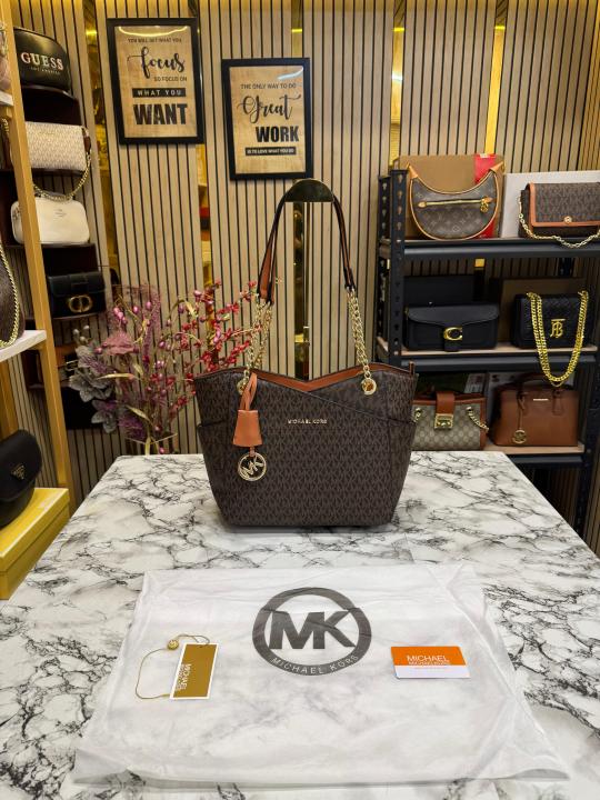 Michael Kors Jet Set Travel Tote Bag With Dust Bag (Brown)