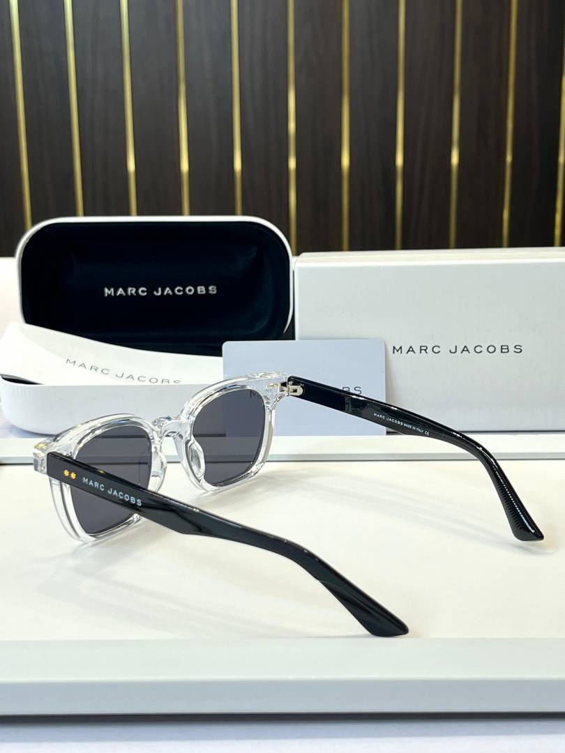 Marc jacobs M11-14 transparent blk