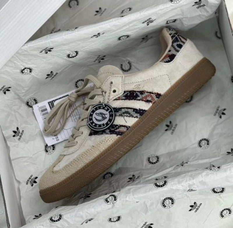 Adidass Samba X END Consortium Cup