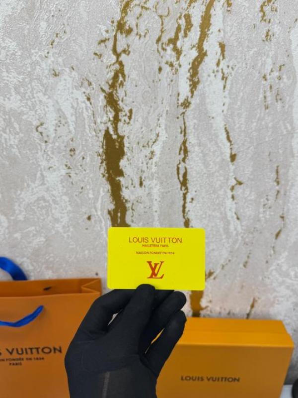 Louis Vuitton Wallet And Belt Combo With Box And Dust Bag Including Carry Bag (L63 Checks)