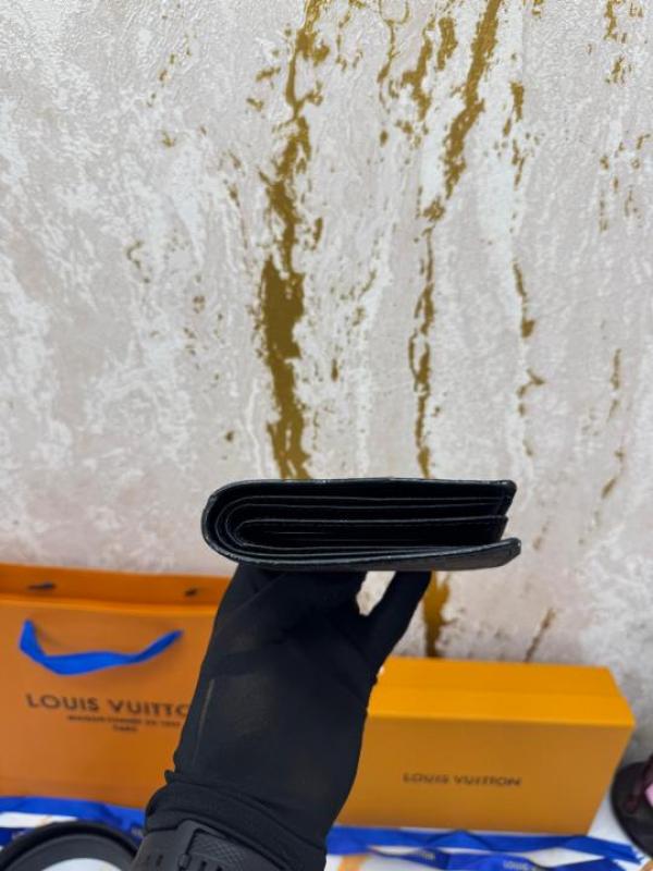Louis Vuitton Wallet And Belt Combo With Box And Dust Bag Including Carry Bag (L63 Checks)