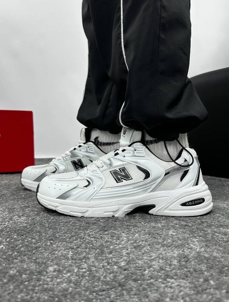 New Balance 530 White Black 203