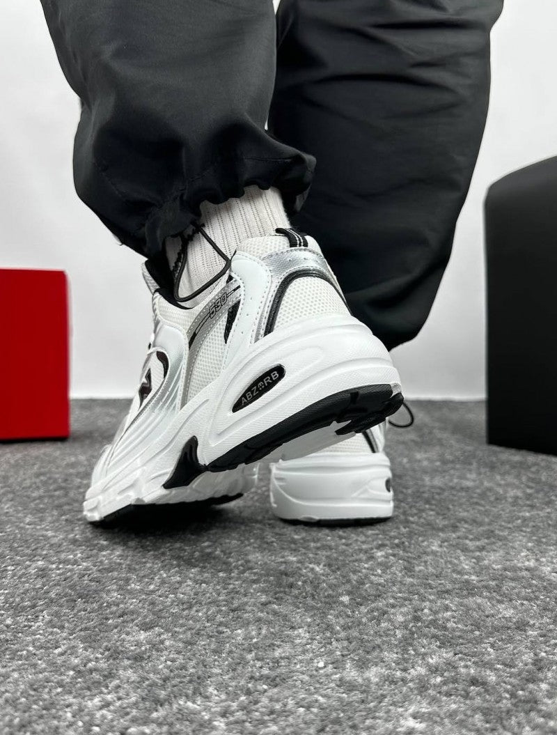 New Balance 530 White Black 203