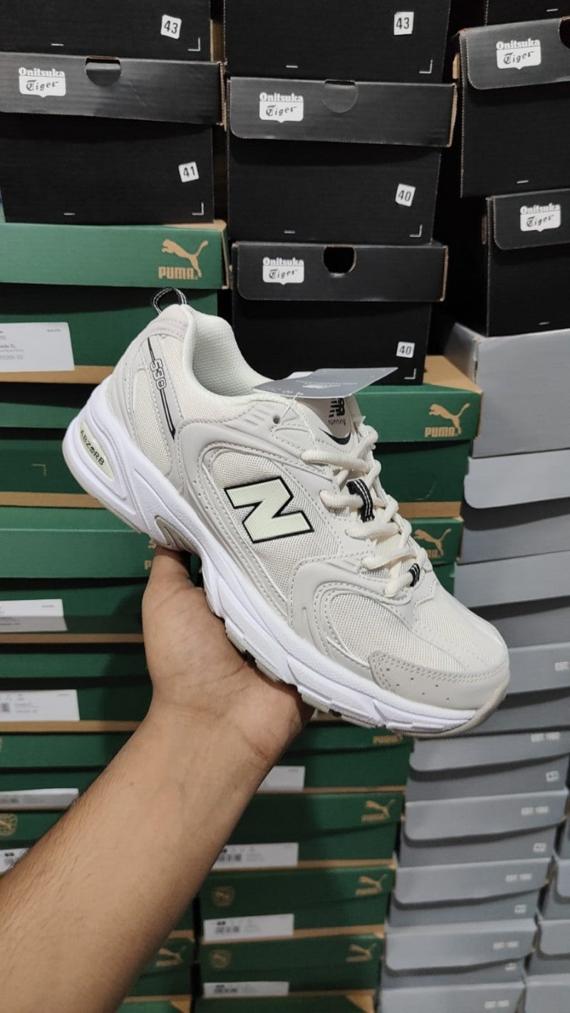 New Balance 530 Ivory Beige