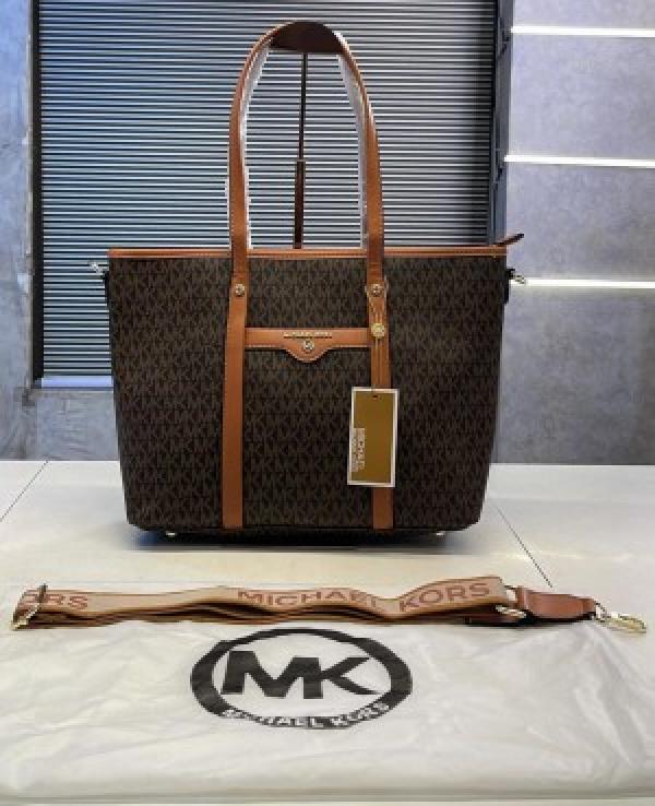 Michael kors tote bag with brand dust bag 1393