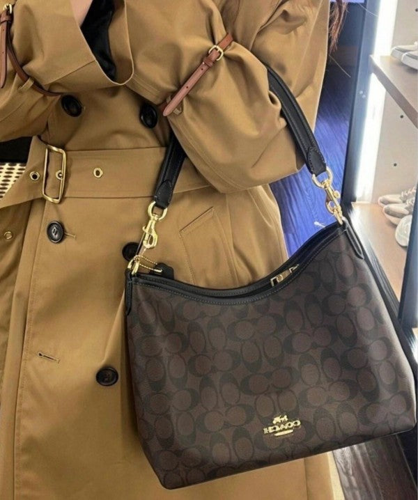 Coach shoulder hobo bag with og redbox(55320 black)