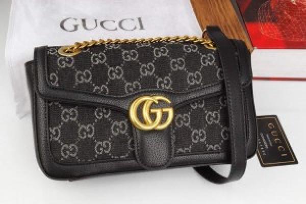 GUCCI GG MARMONT SHOULDER BAG WITH DUST BAG FOLDING BOX 1700