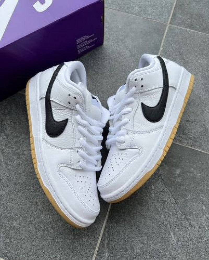 Nikee SB Dunk Low White Gum
