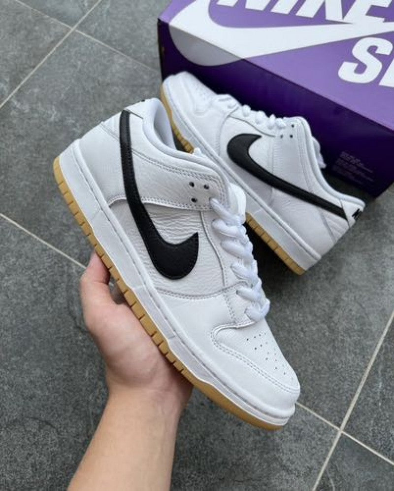 Nikee SB Dunk Low White Gum
