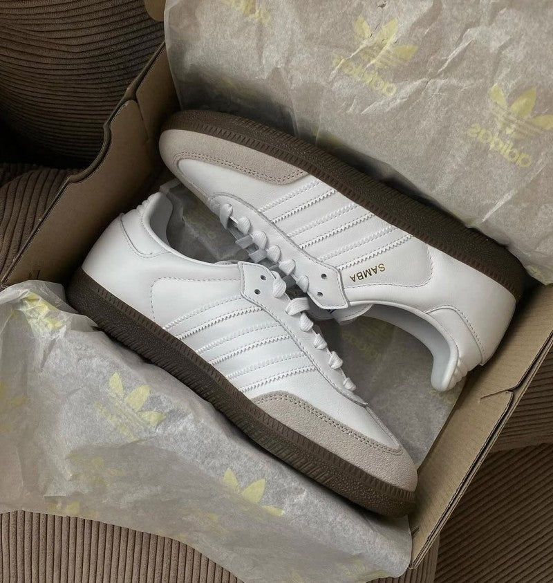 Adida ss Samba cloud White As2