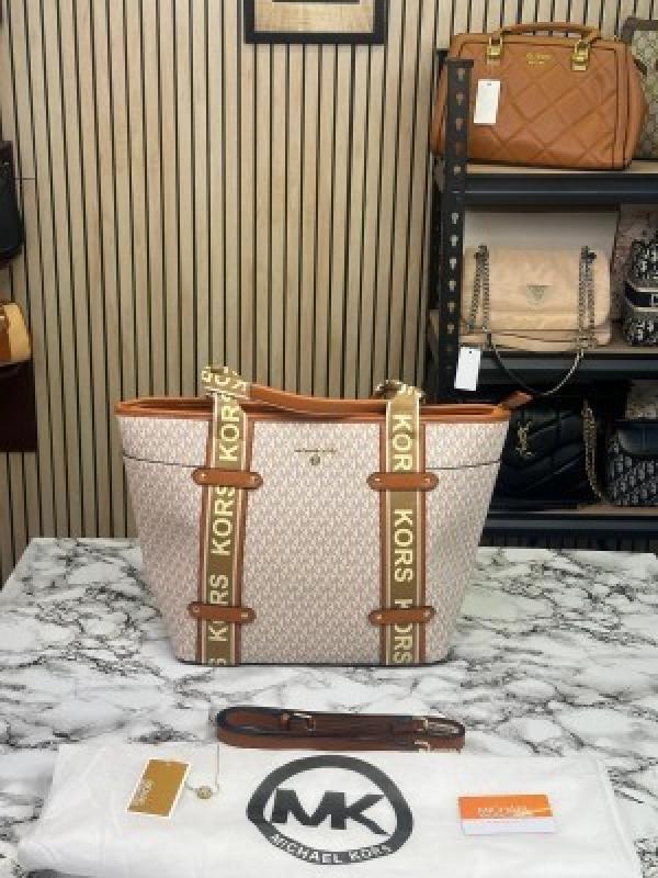 MICHAEL KORS MAEVE SIGNATURE LOGO SMALL CONVERTIBLE OPEN TOTE WITH DUST BAG (BIEGE BROWN)