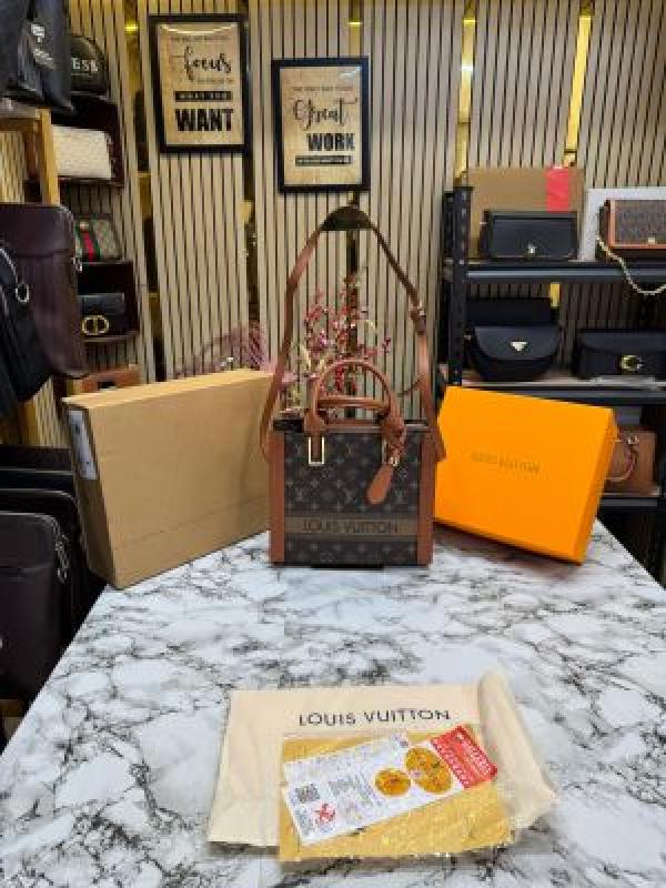 Louis Vuitton Sac Plat BB With Double Og Box And Dust Bag (Brown)