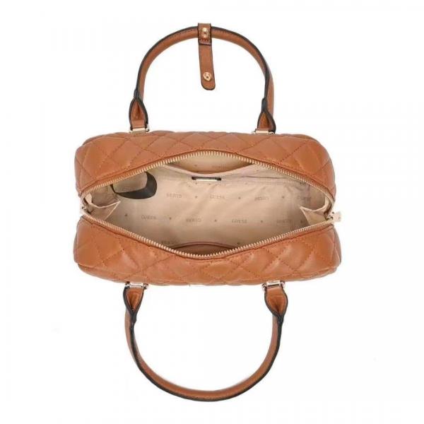 Guess quilted crossbody handbag with og box(5309 brown)