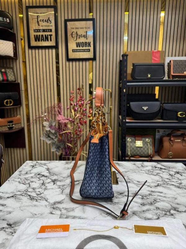 Michael Kors Cynthia Signature Satchel Bag With Dust Bag (Blue)