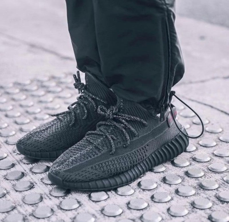 Adida ss Yeezy 350 V2 Lace Reflective Semi Ua