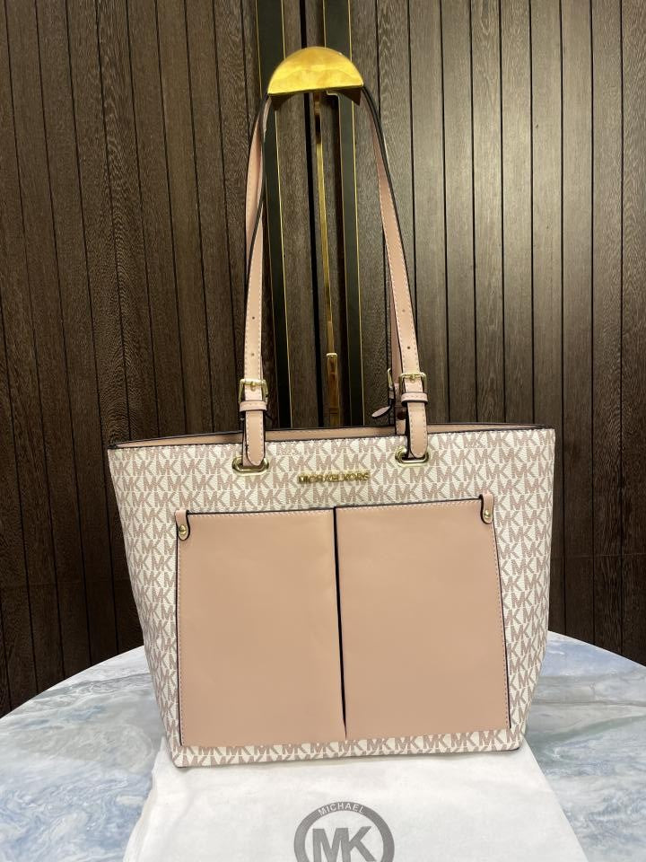 Michael kors Jet Set Medium Logo leather Pocket Tote Bag 271